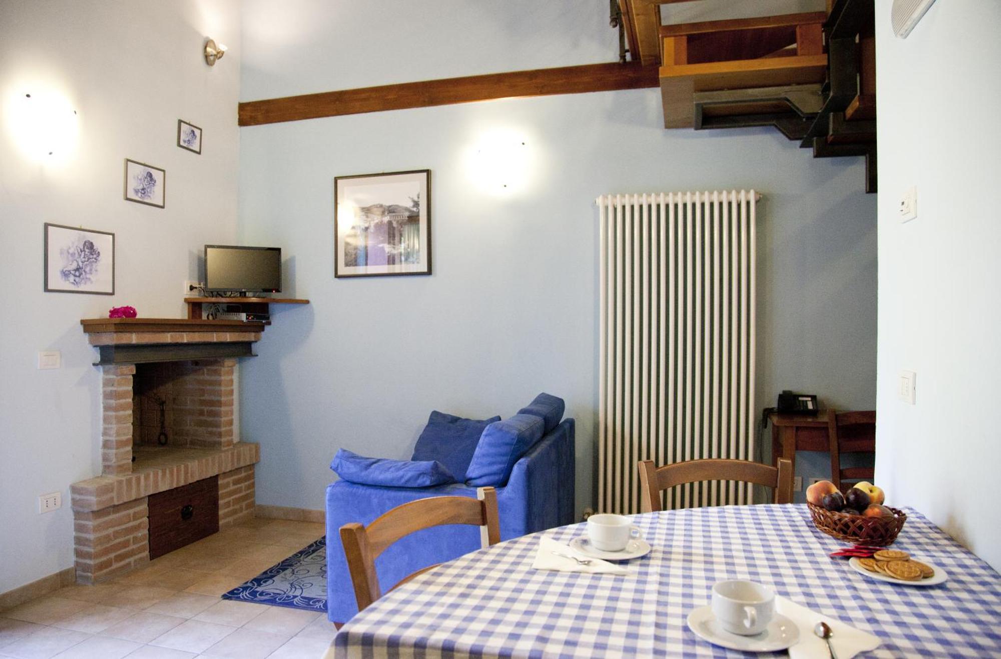 Country House Angelo Blu Urbania Szoba fotó