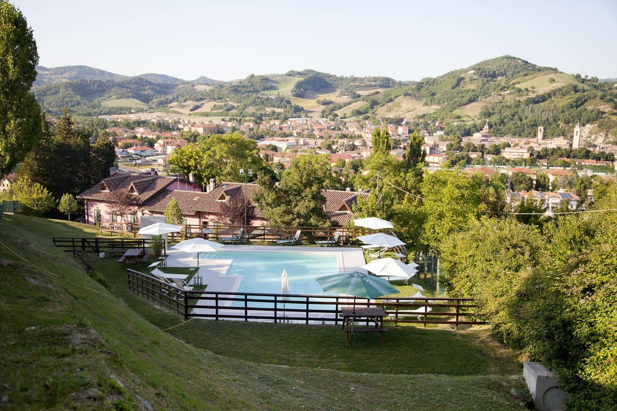 Country House Angelo Blu Urbania Kültér fotó