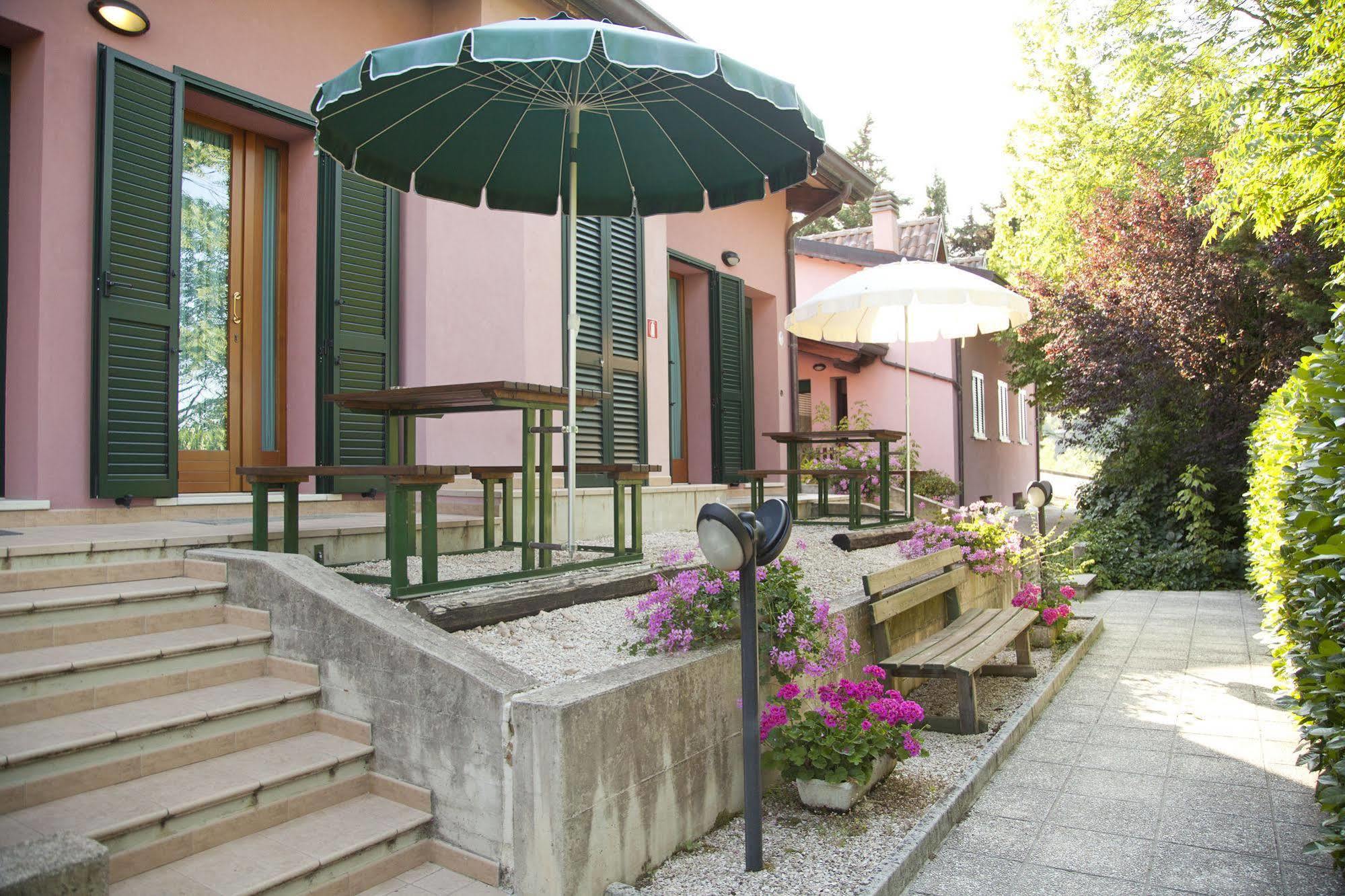 Country House Angelo Blu Urbania Kültér fotó